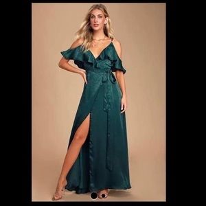 NWT LuLu’s size small dress green